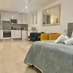 Bayview 213 *